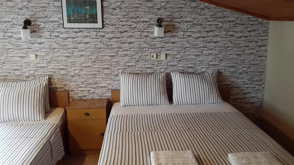 Goel Pension Egirdir Esterno foto